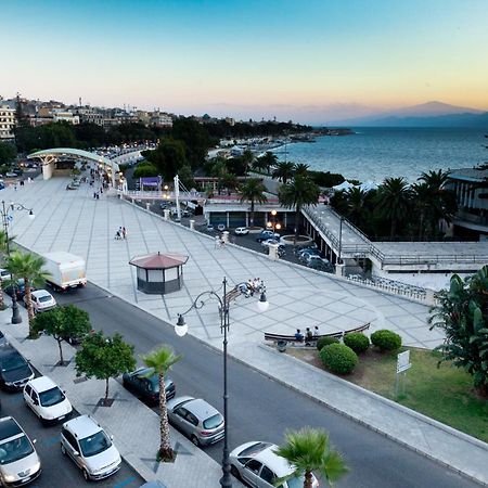 B&B Centrale Affittacamere Reggio di Calabria Eksteriør bilde