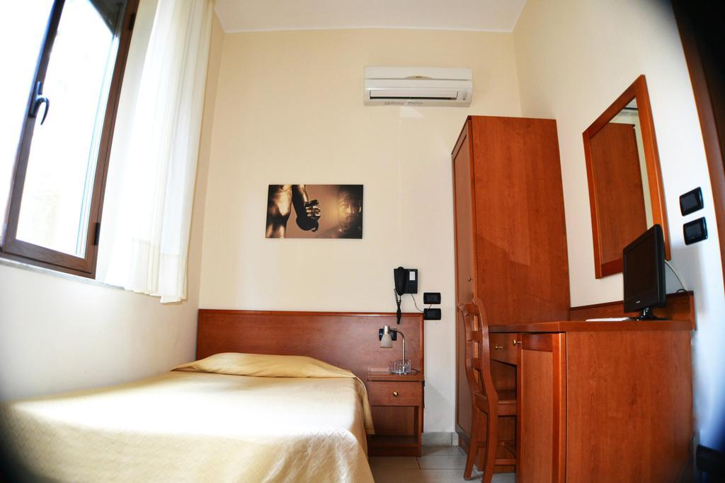 B&B Centrale Affittacamere Reggio di Calabria Rom bilde