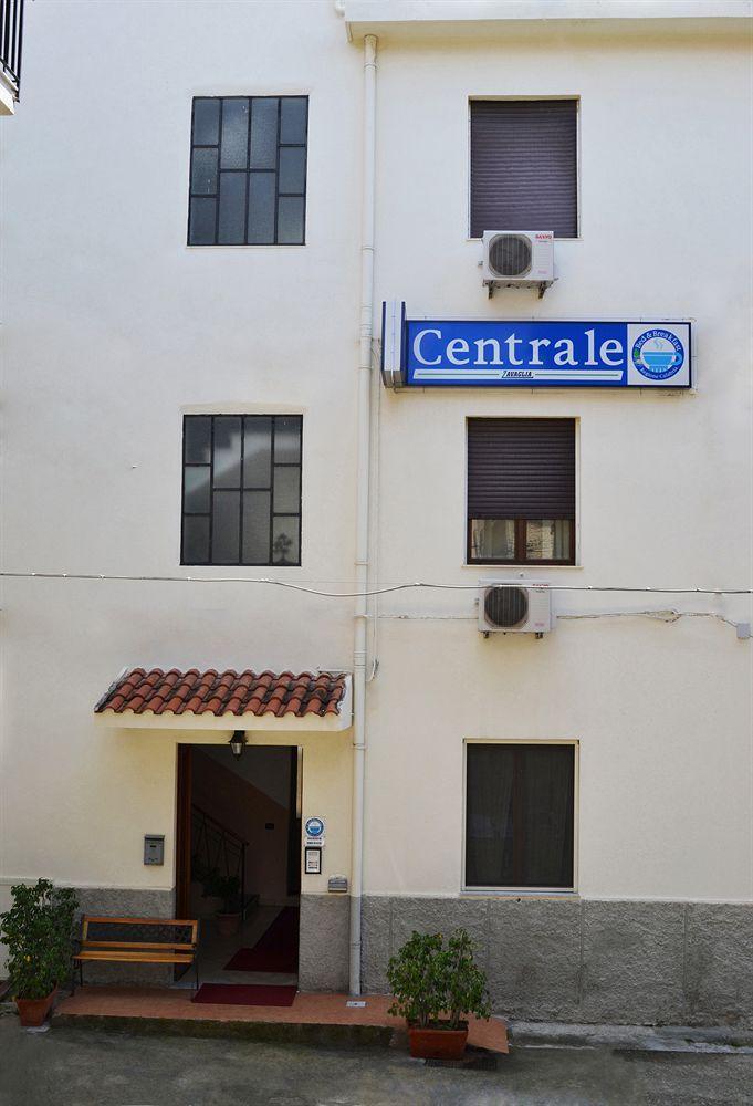 B&B Centrale Affittacamere Reggio di Calabria Eksteriør bilde